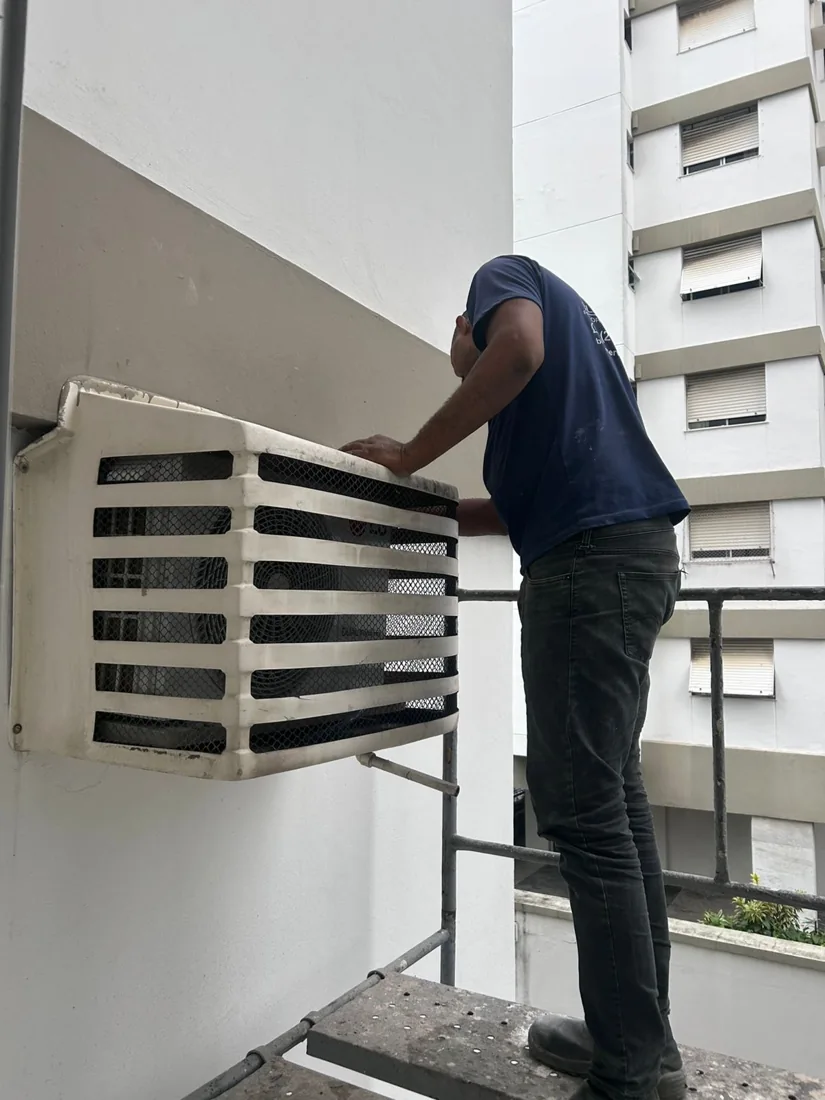 Atendimento à unidade externa — registro real de serviço da CRISSOFT